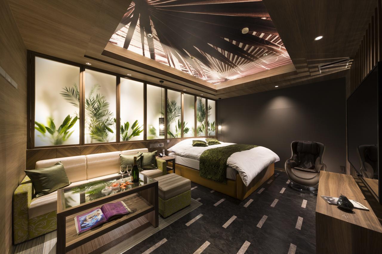 Hotel Plant Garden Resort (Adults Only) Toyokawa Exterior photo
