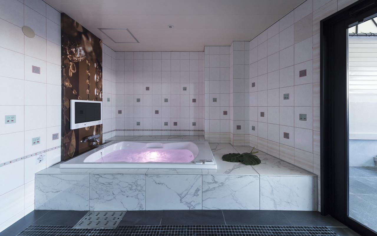 Hotel Plant Garden Resort (Adults Only) Toyokawa Exterior photo