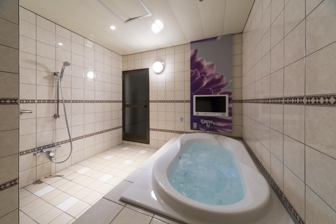 Hotel Plant Garden Resort (Adults Only) Toyokawa Exterior photo