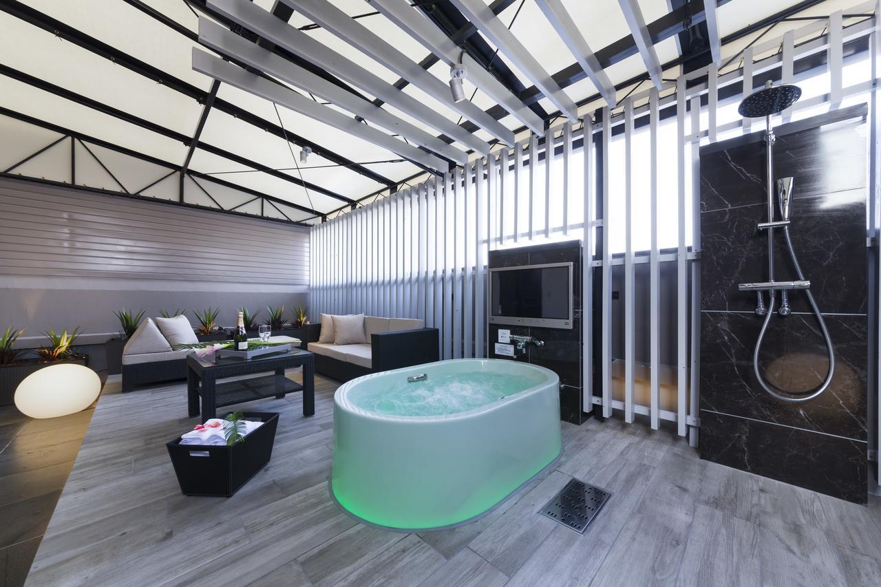 Hotel Plant Garden Resort (Adults Only) Toyokawa Exterior photo